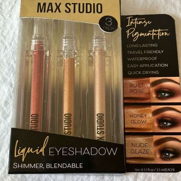 Max Studio: Liquid Eyeshadow Set - Shimmer Blendable- 0.12 fl oz - Picture 13 of 14